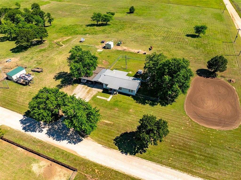 10 Acres of Land with Home for Sale in Paden, Oklahoma