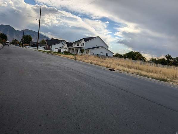 1 Acre of Residential Land for Sale in Mapleton, Utah