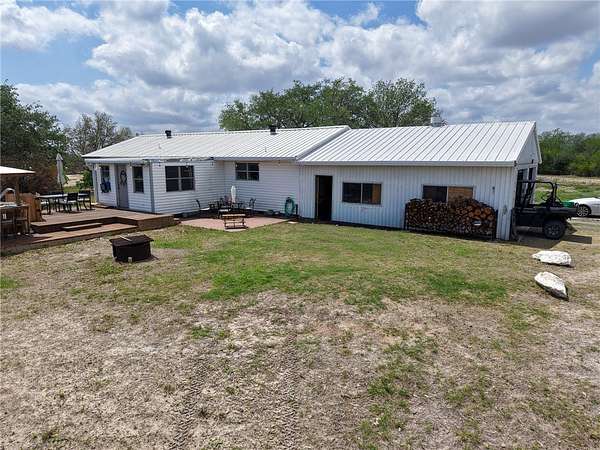 8.77 Acres of Land with Home for Sale in Three Rivers, Texas
