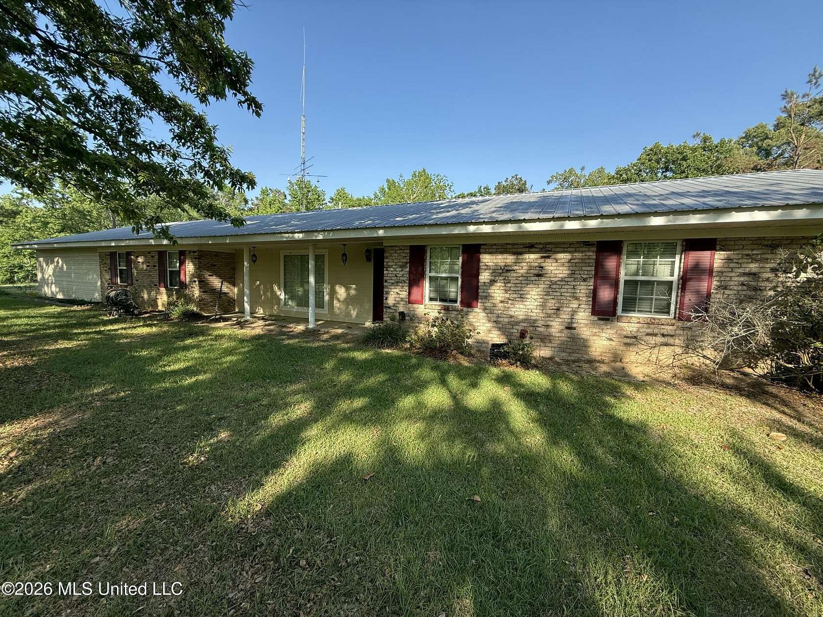 14.5 Acres of Land with Home for Sale in Lexington, Mississippi