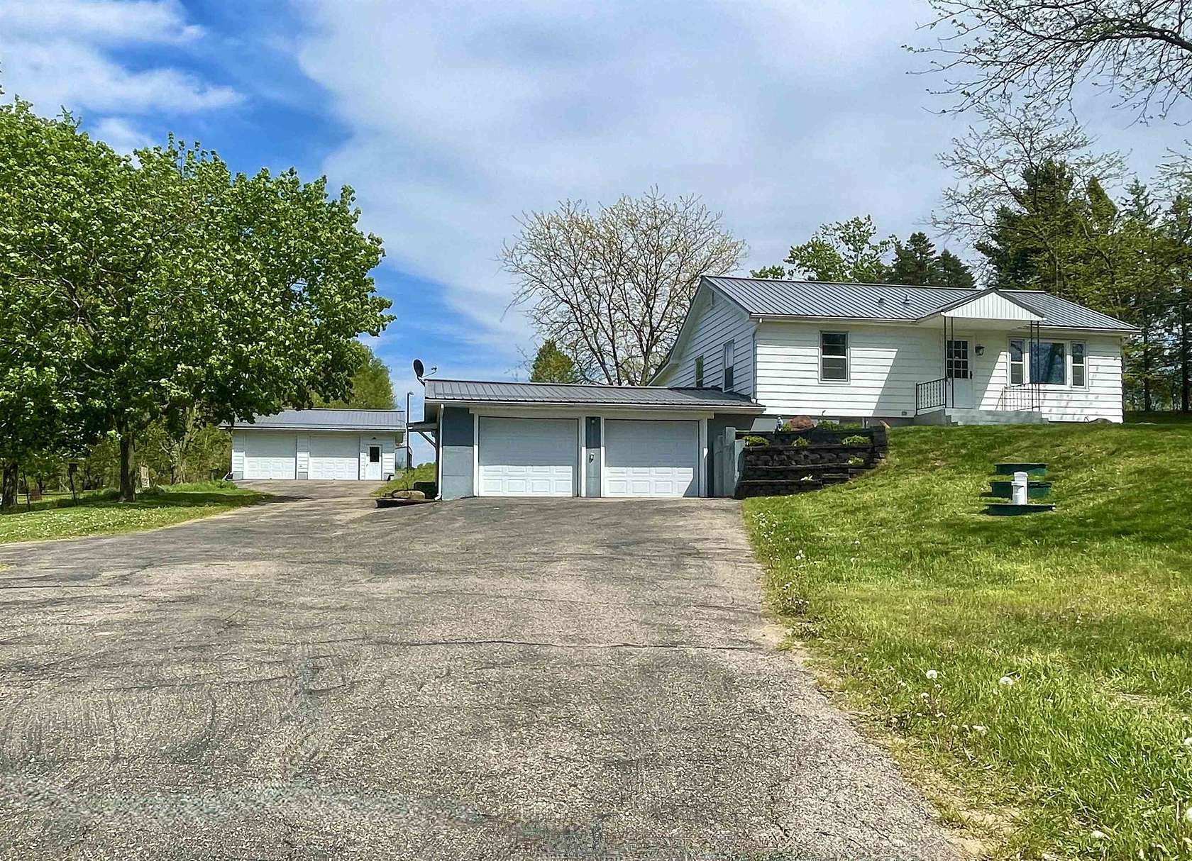 5.69 Acres of Land with Home for Sale in Pardeeville, Wisconsin