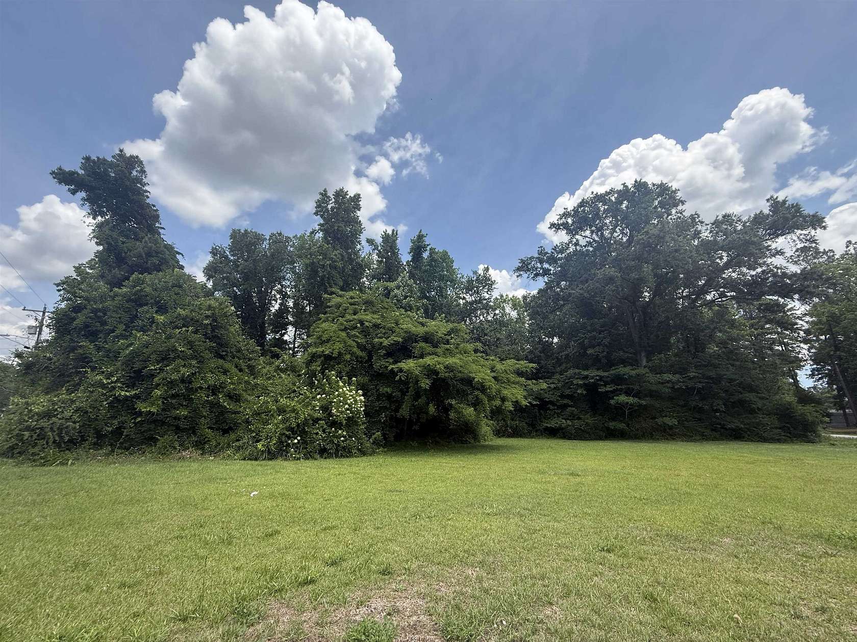 0.75 Acres of Residential Land for Sale in Andrews, South Carolina