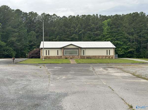 4.68 Acres of Improved Commercial Land for Sale in Boaz, Alabama