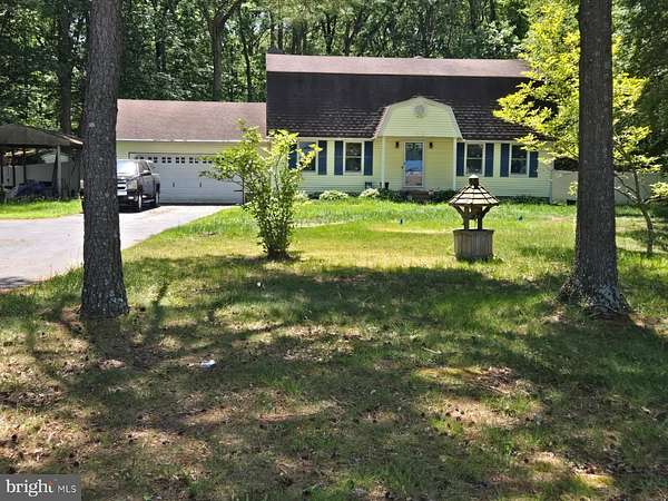 1.7 Acres of Land with Home for Sale in Felton, Delaware