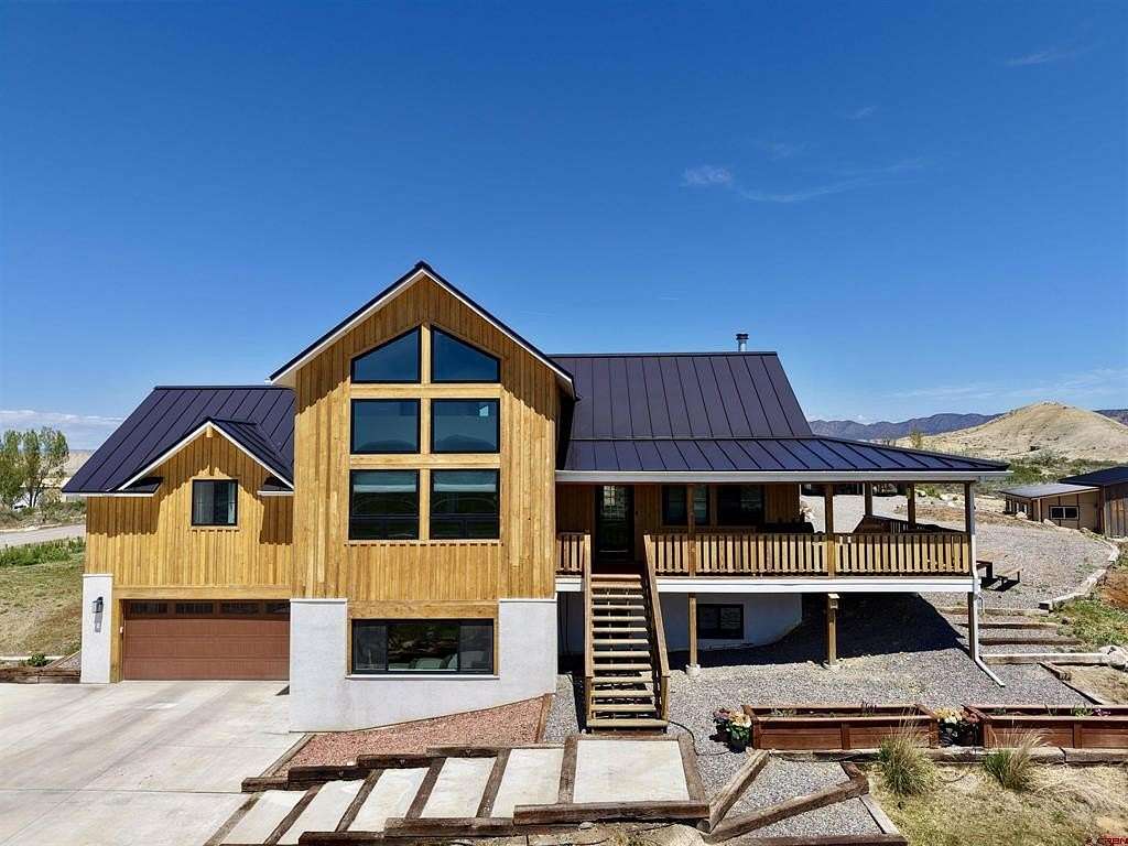 2 Acres of Land with Home for Sale in Montrose, Colorado