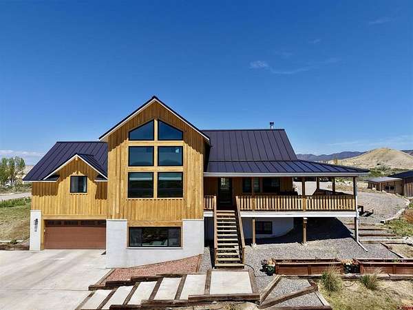2 Acres of Land with Home for Sale in Montrose, Colorado