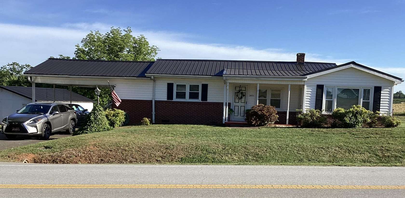 5.4 Acres of Land with Home for Sale in Chesnee, South Carolina