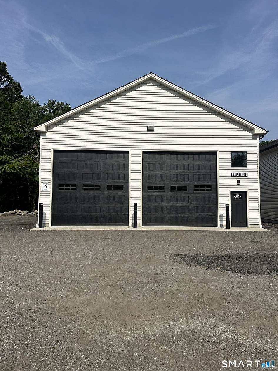 5 Acres of Improved Commercial Land for Sale in Plainfield, Connecticut