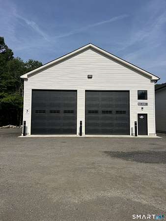 5 Acres of Improved Commercial Land for Sale in Plainfield, Connecticut