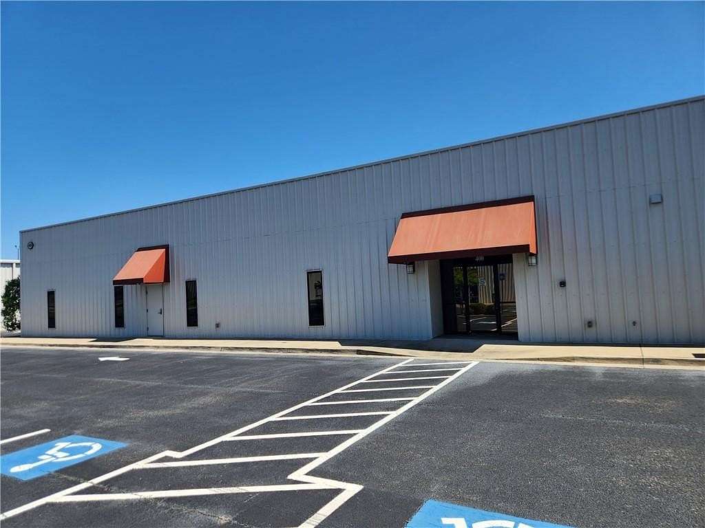 3.75 Acres of Improved Commercial Land for Sale in Brunswick, Georgia