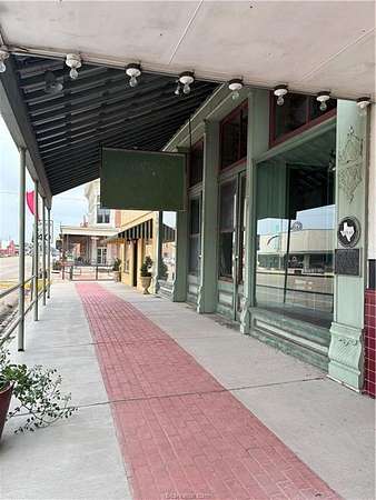 0.1 Acres of Commercial Land for Sale in Calvert, Texas
