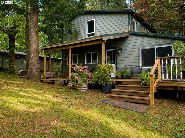 25 Acres of Land with Home for Sale in Estacada, Oregon