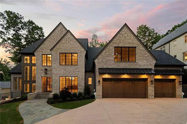 1.5 Acres of Land with Home for Sale in Atlanta, Georgia