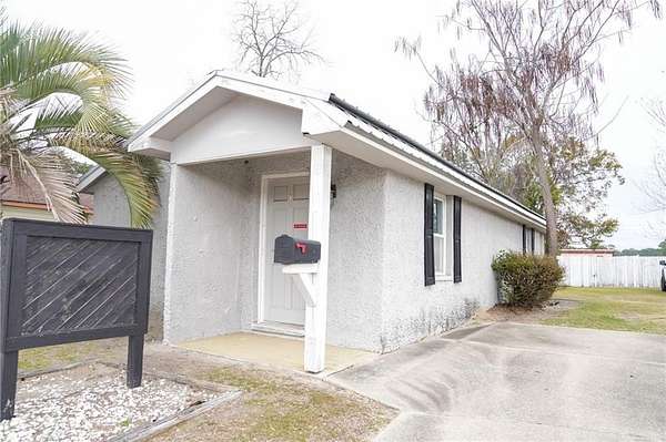 0.11 Acres of Commercial Land for Sale in Waycross, Georgia