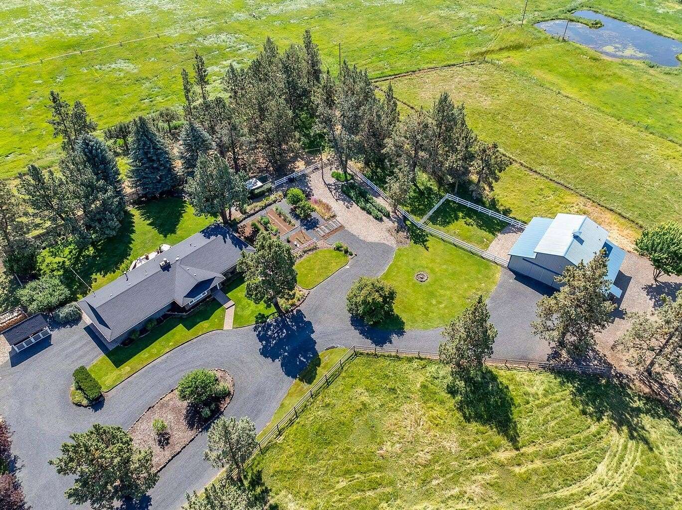 9.66 Acres of Land with Home for Sale in Bend, Oregon