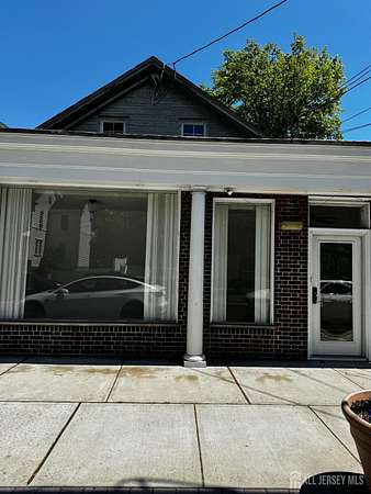 0.11 Acres of Mixed-Use Land for Sale in Metuchen, New Jersey