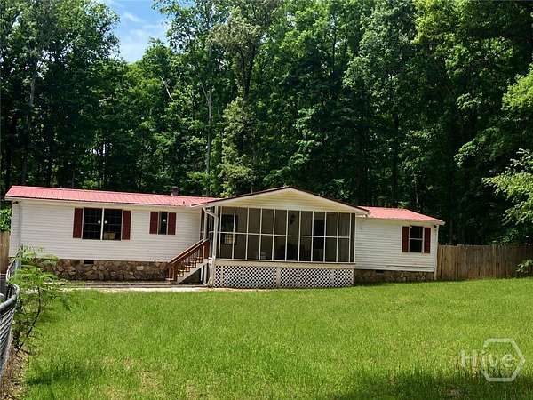 3 Acres of Land with Home for Sale in Colbert, Georgia