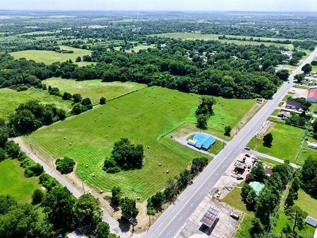 0.69 Acres of Commercial Land for Sale in Muskogee, Oklahoma