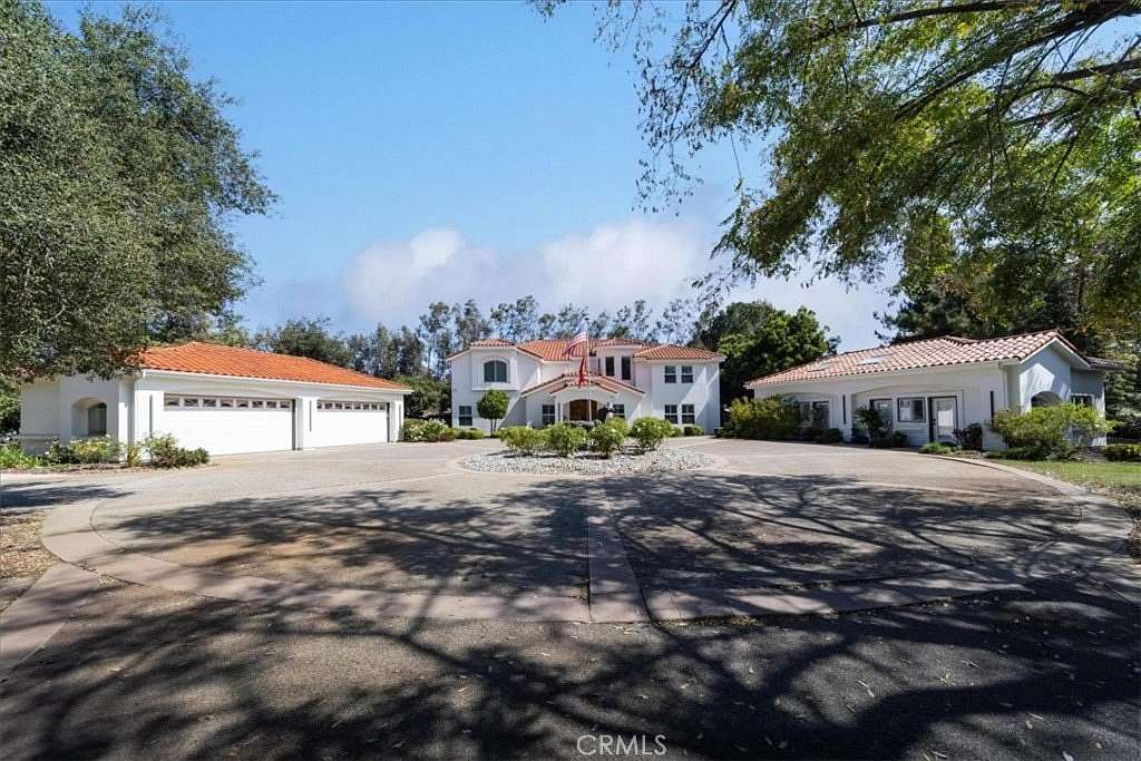 5 Acres of Land with Home for Sale in Murrieta, California