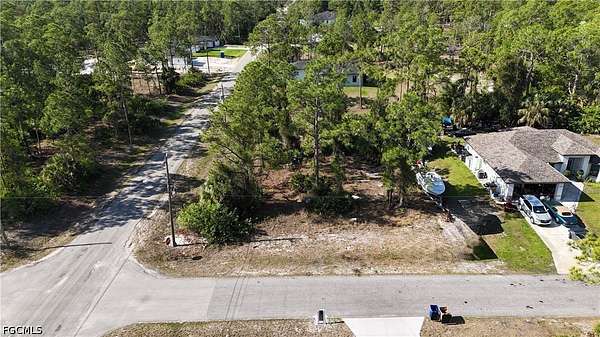 0.25 Acres of Residential Land for Sale in Lehigh Acres, Florida