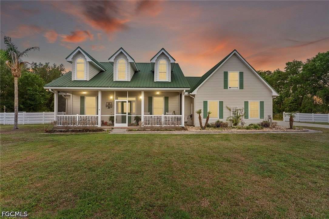 1.83 Acres of Land with Home for Sale in Lakeland, Florida