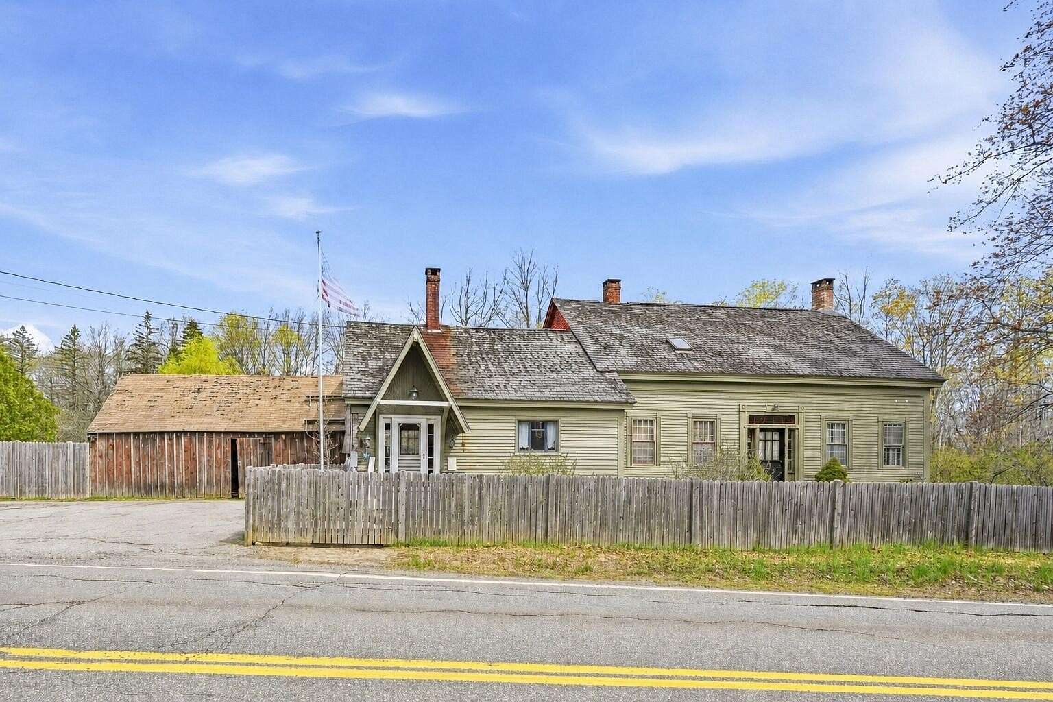 2 Acres of Land with Home for Sale in Waldoboro, Maine