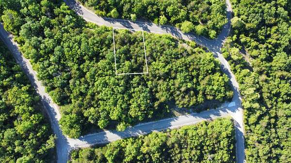 0.25 Acres of Residential Land for Sale in Hollister, Missouri