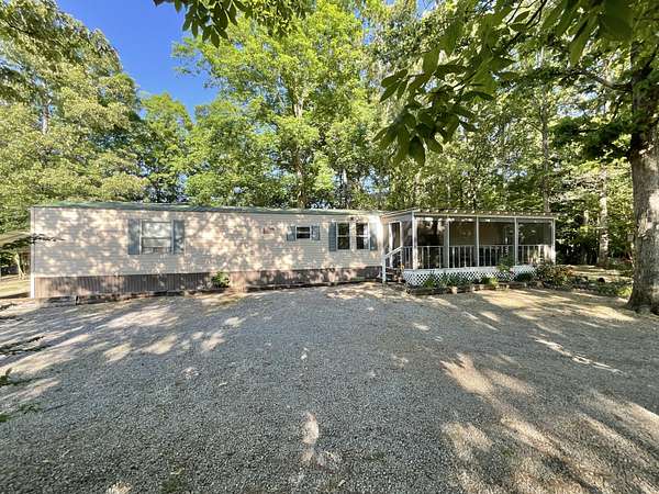3 Acres of Land with Home for Sale in Chatsworth, Georgia