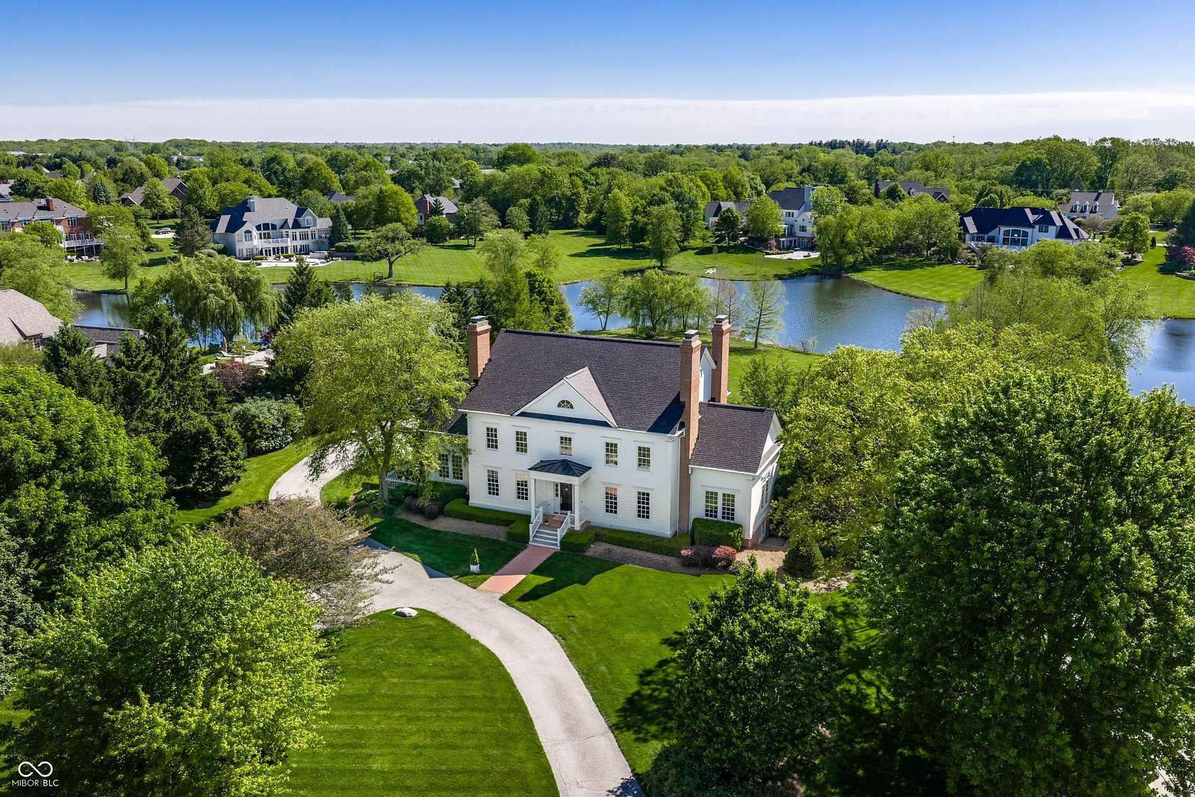 1.5 Acres of Land with Home for Sale in Zionsville, Indiana