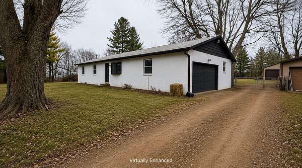 1.54 Acres of Land with Home for Sale in Baltimore, Ohio