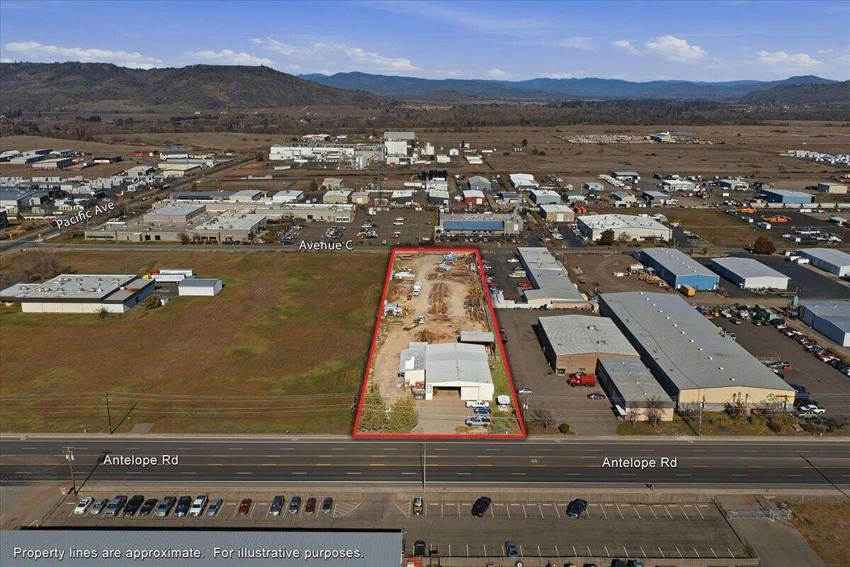 2.16 Acres of Improved Commercial Land for Sale in White City, Oregon
