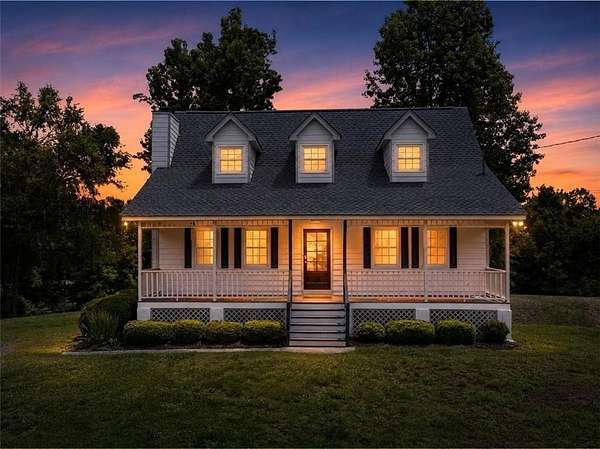 6.79 Acres of Land with Home for Sale in Rydal, Georgia