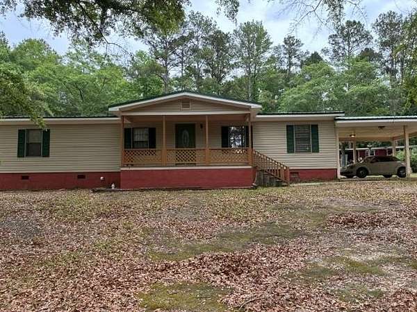 2.22 Acres of Land with Home for Sale in Milledgeville, Georgia