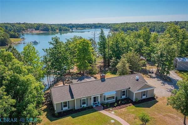 1.77 Acres of Land with Home for Sale in Weems, Virginia