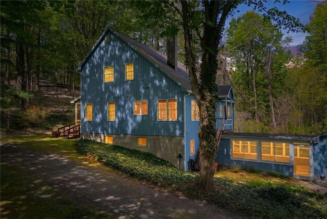 17.8 Acres of Land with Home for Sale in Marion, New York