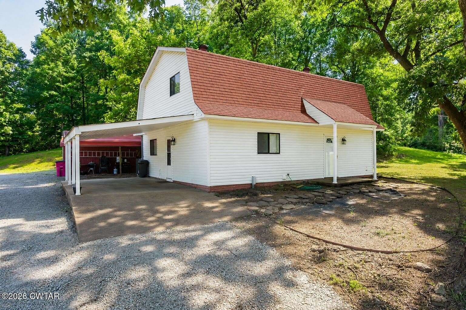 10 Acres of Recreational Land with Home for Sale in Milan, Tennessee