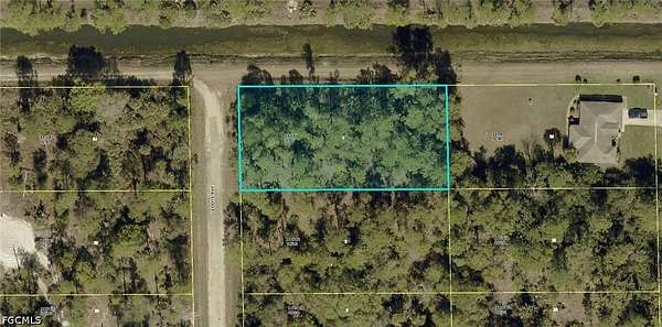 0.5 Acres of Residential Land for Sale in Lehigh Acres, Florida