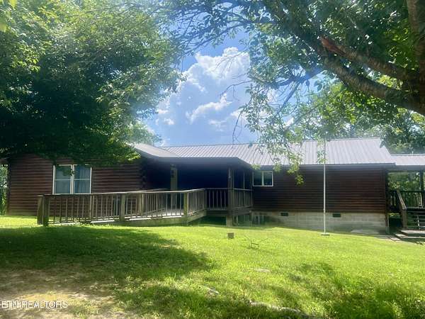 3.5 Acres of Land with Home for Sale in Harriman, Tennessee