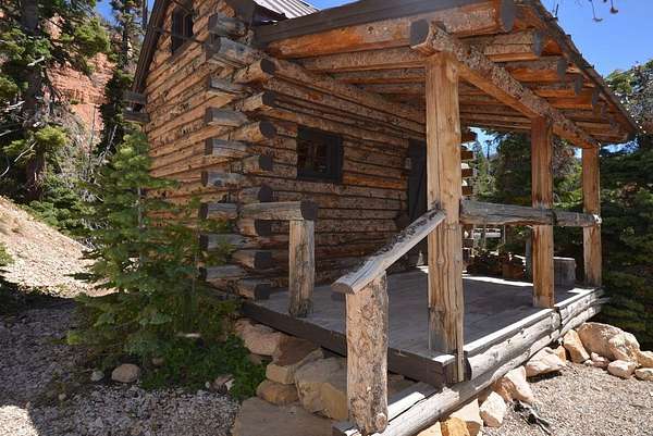 0.95 Acres of Land with Home for Sale in Duck Creek Village, Utah