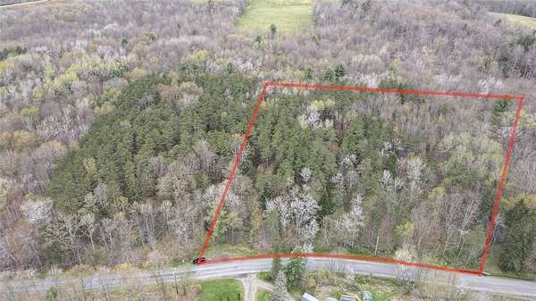 4.65 Acres of Residential Land for Sale in Glen Aubrey, New York
