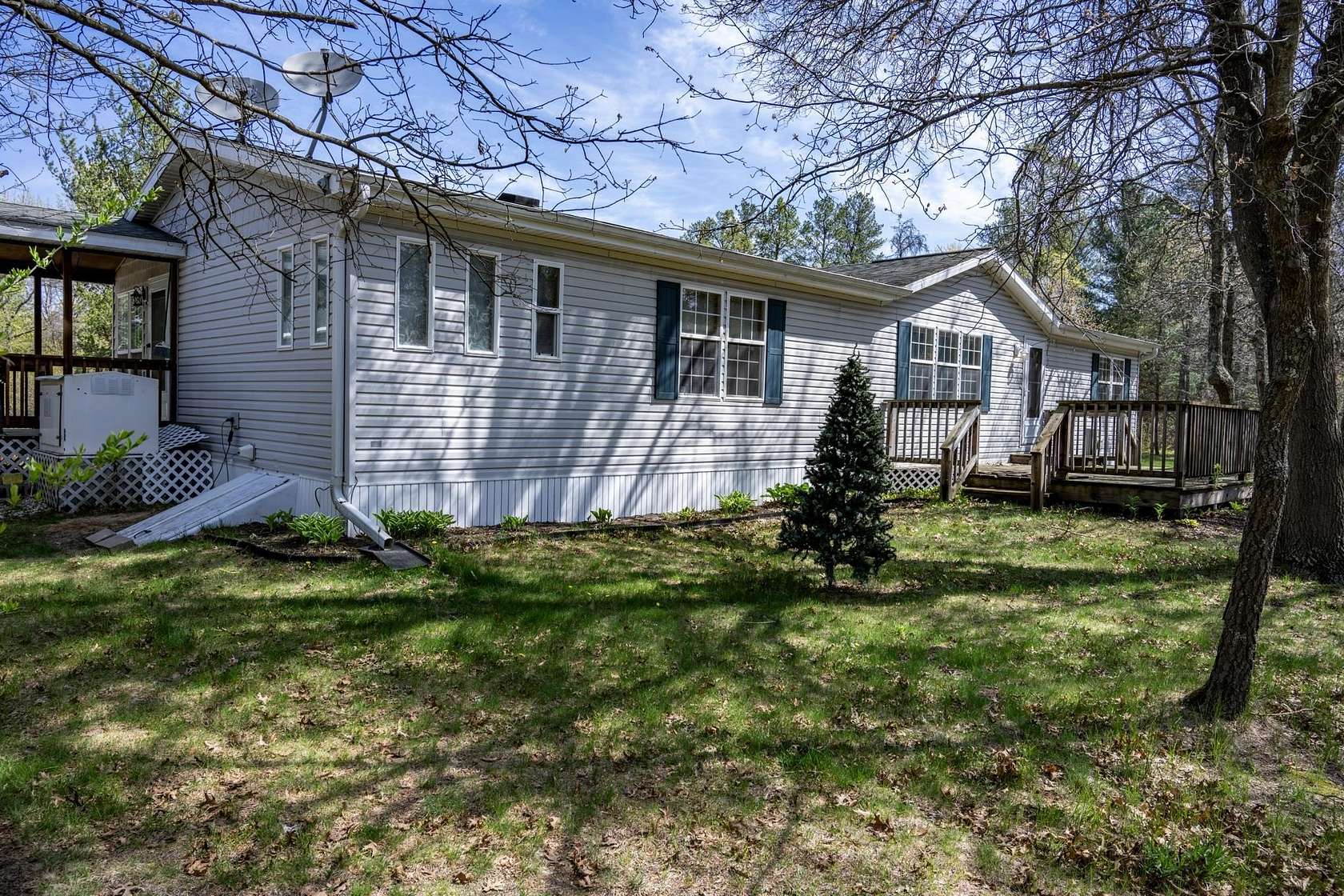 2.5 Acres of Land with Home for Sale in Necedah, Wisconsin