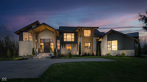 1.63 Acres of Land with Home for Sale in Zionsville, Indiana