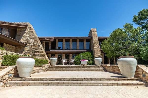 1.6 Acres of Land with Home for Sale in Snyder, Texas