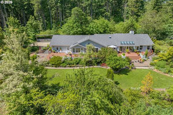 30.2 Acres of Recreational Land with Home for Sale in Eugene, Oregon