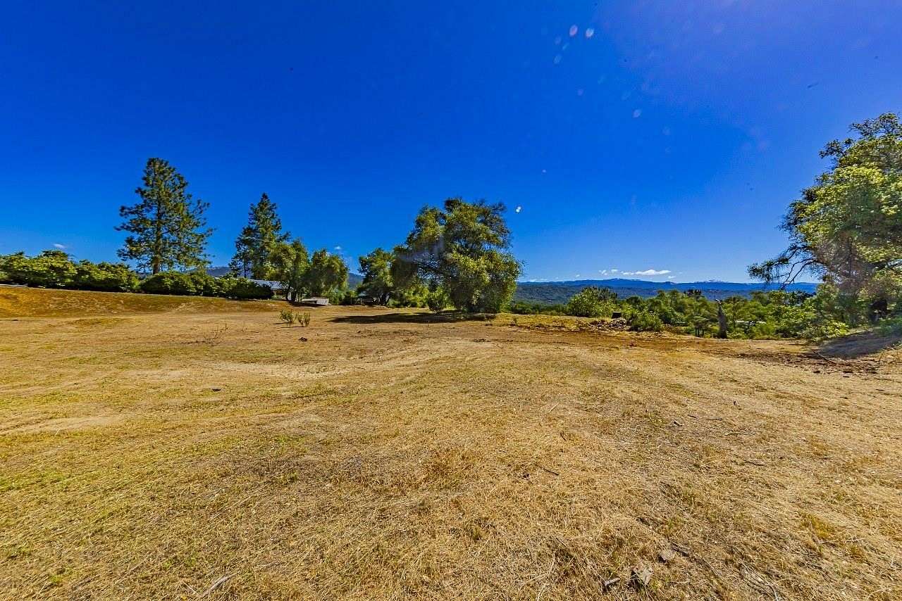 1.76 Acres of Mixed-Use Land for Sale in Ahwahnee, California