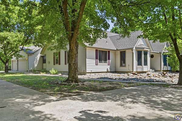 3.12 Acres of Land with Home for Sale in Berryton, Kansas
