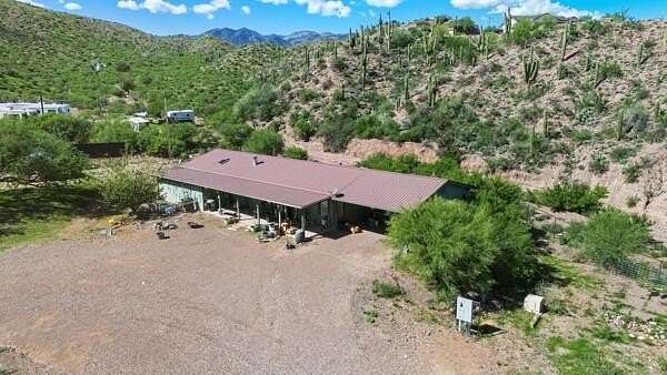 3.59 Acres of Land with Home for Sale in Tonto Basin, Arizona