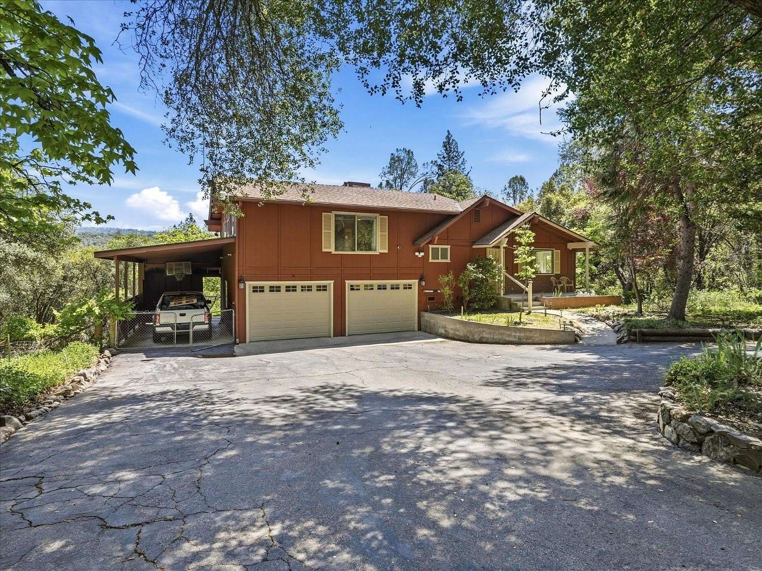 2.7 Acres of Land with Home for Sale in Oakhurst, California