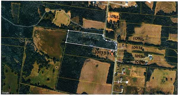 9.78 Acres of Residential Land for Sale in Unionville, Tennessee