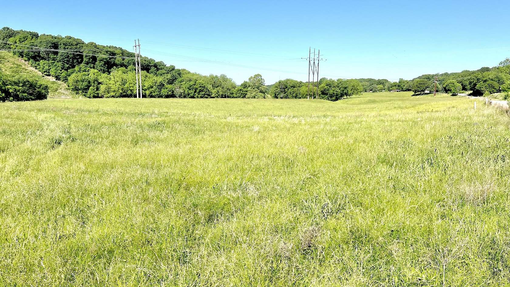 5 Acres of Residential Land for Sale in Anderson, Missouri